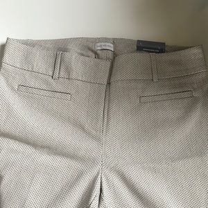 Van Heusen Dress pants size 6